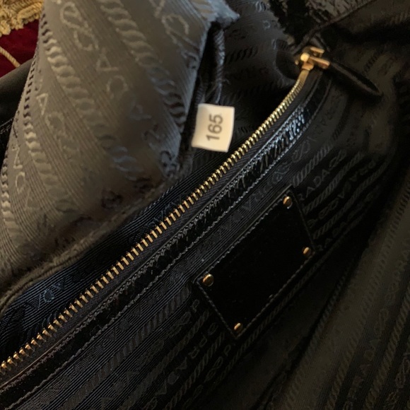 Sold Prada XL jewelry bag authenticated - Picture 5 of 16